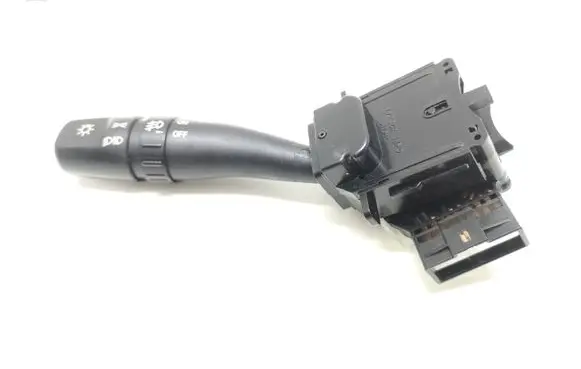 KIA Sorento Indicator stalk 3283AA