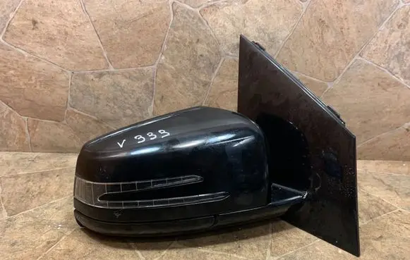 Mercedes-Benz B W246 W242 Front door electric wing mirror A2468103016