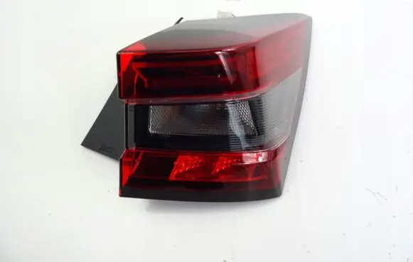 Nissan Juke II F16 Rear/tail lights 265506PA0A
