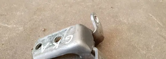 Toyota Auris E180 Rear door lower hinge