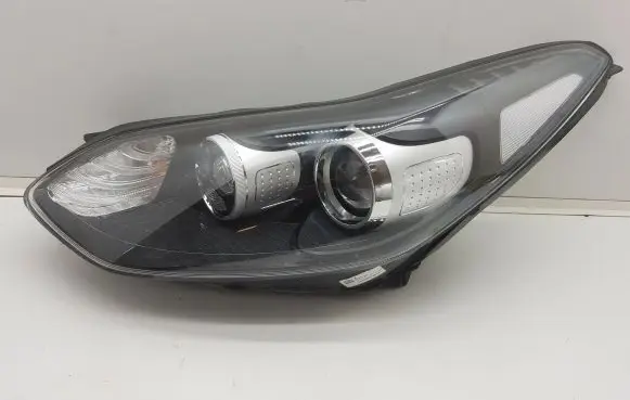 KIA Sportage Headlight/headlamp F192101200 1710172352S
