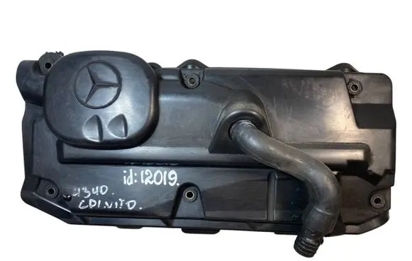 Mercedes-Benz Vito Viano W638 Rocker cam cover A6110161524