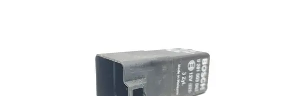 Seat Ibiza IV (6J,6P) Glow plug pre-heat relay 0281003042