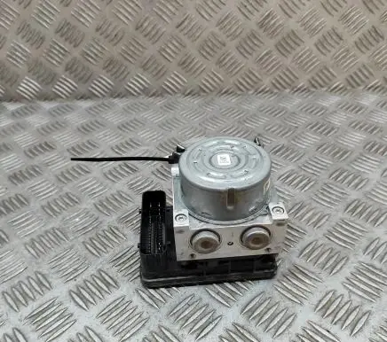 Ford Puma ABS Pump M1BC2B373KD M1BC2C219KD