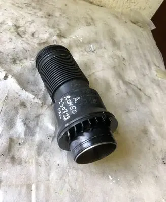 Alfa Romeo Giulia Air intake duct part 50542902