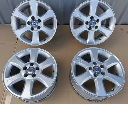 Volvo XC70 R16 alloy rim 30714024-BAX