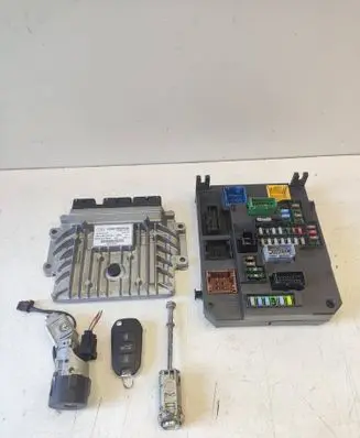 Peugeot 508 Engine ECU kit and lock set 9666375980 28335216 9801538280