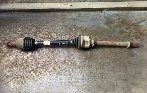 Renault Laguna III Front driveshaft 8200786810