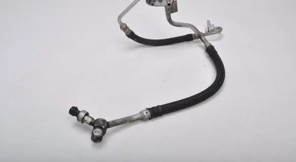 Opel Mokka Air conditioning (A/C) pipe/hose 95131829