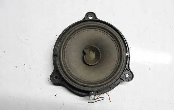 Nissan Note (E11) High frequency speaker in the rear doors 281569U00A