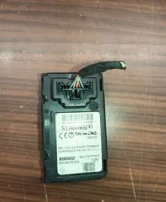 Renault Scenic II - Grand scenic II Ignition key card reader 8200216724 s118539003d