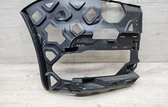 Volkswagen Caddy Front bumper mounting bracket 2K5807724
