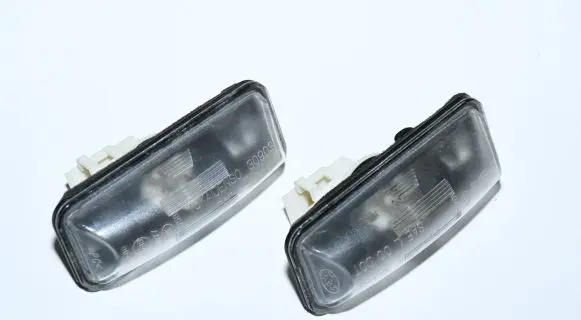 Subaru XV I Number plate light