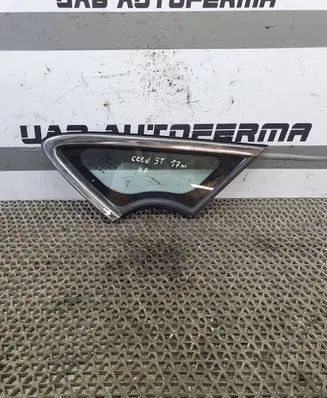 KIA Ceed Front triangle window/glass 86180A2100