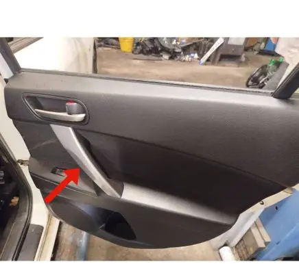 Mazda 3 II Other rear door trim element BBP368D62 K4057