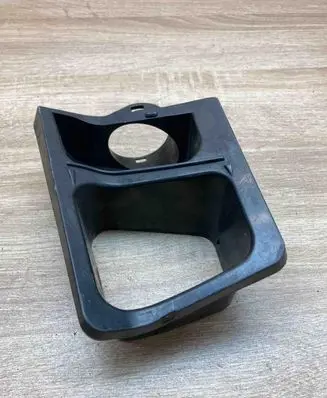 Volvo XC90 Air intake duct part 31370229