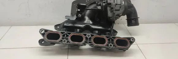 Citroen C4 II Picasso Intake manifold 8984654329
