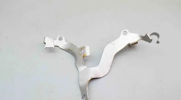 BMW 4 G22 G23 G24 G26 Muffler mount bracket/holder 8638232