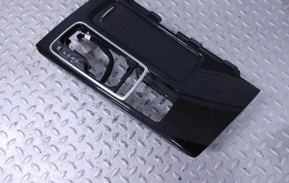 KIA Optima Gear shifter surround trim plastic 84651D4020 84625D4000