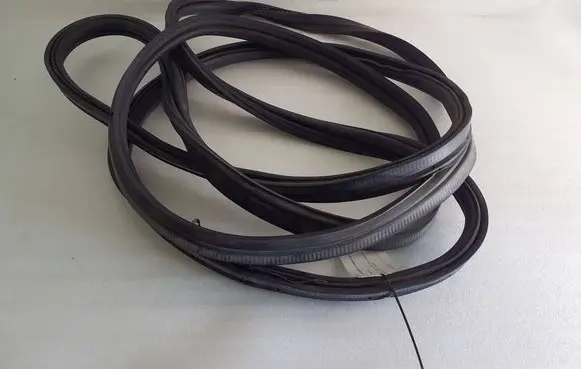 Ford E-Transit Trunk rubber seal (body) LK31V437N00AB