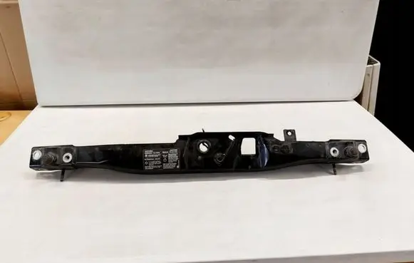 Opel Meriva B Front bumper support beam 13270865