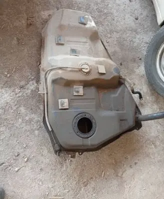 Toyota Corolla Verso AR10 Fuel tank 