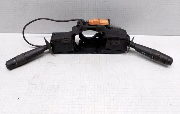 Peugeot 406 Wiper turn signal indicator stalk/switch 9618706880