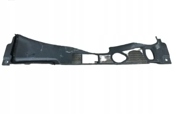 Audi A4 S4 B8 8K Wiper trim 8K1819447B