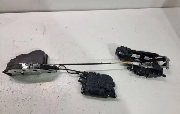 BMW 7 F01 F02 F03 F04 Rear door soft close latching motor 4154309800 7185688 X4717573210