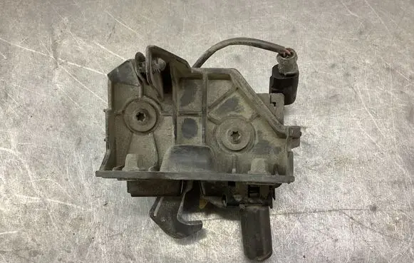 Skoda Superb B8 (3V) Loading door lock 