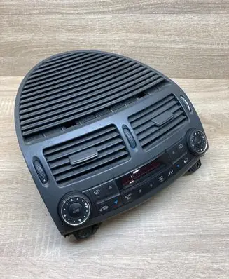 Mercedes-Benz E W211 Climate control unit 2118300685 2118300054