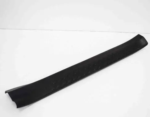 Toyota C-HR I Front sill trim cover 67913F4010