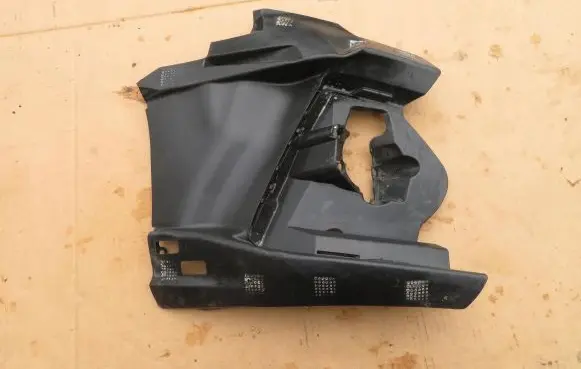 Ford Focus ST Front bumper mounting bracket 1194