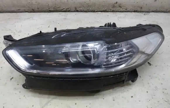 Ford Mondeo MK V Headlight/headlamp ES73-13W030-HD