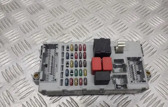 Fiat Punto (188) Fuse box set 46552681