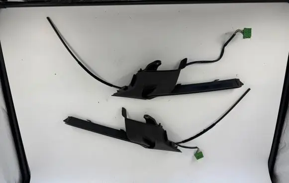 Mercedes-Benz E AMG W213 Curtain motor A21381001279051 A21381530009051