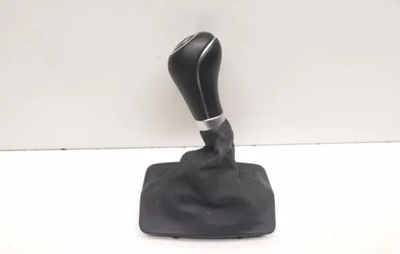 Mercedes-Benz GLK (X204) Gear lever shifter trim leather/knob A2042673310