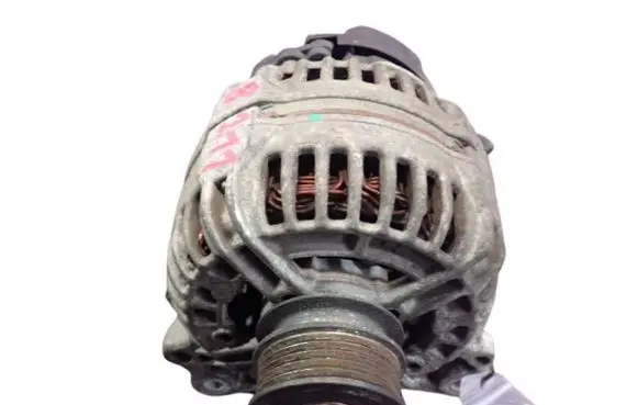 Volkswagen Jetta V Generator/alternator 07K903023A