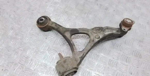 Volvo XC90 Front lower control arm/wishbone