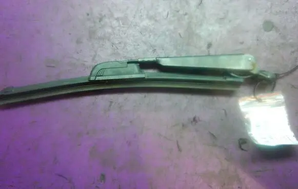 Ford Focus C-MAX Rear wiper blade arm