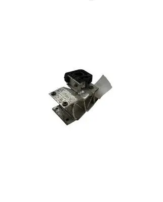 BMW X3 G01 Radiator mount bracket 8642753 7399965