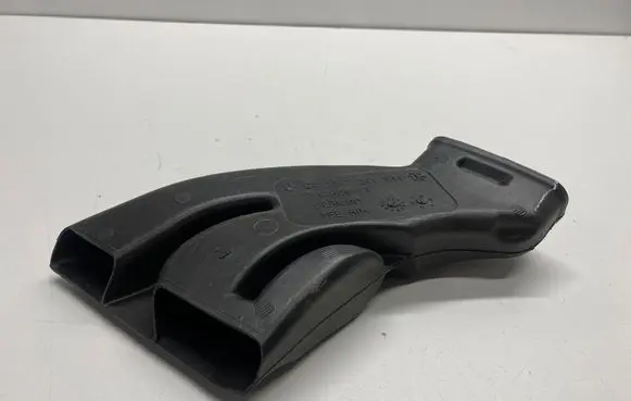 BMW M4 F82 F83 Cabin air duct channel 7241534 11460913
