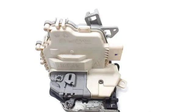Audi Q7 4L Front door lock 8J1837016C A3093A312539U176