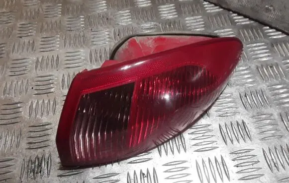 Alfa Romeo 147 Rear/tail lights 03323010 46556347