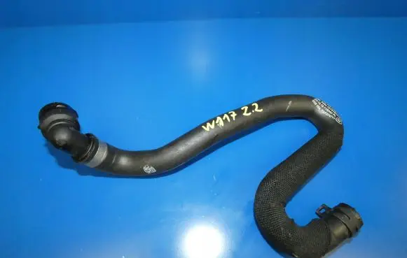 Mercedes-Benz CLA C117 X117 W117 Engine coolant pipe/hose A2468303196