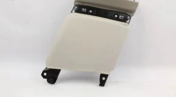 (B) pillar trim (top)