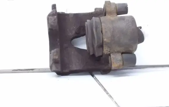 Skoda Fabia Mk2 (5J) Front brake caliper