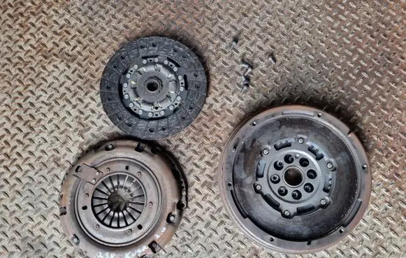 Ford Kuga II Clutch set kit FV4Q6477CA FV4Q7550BA