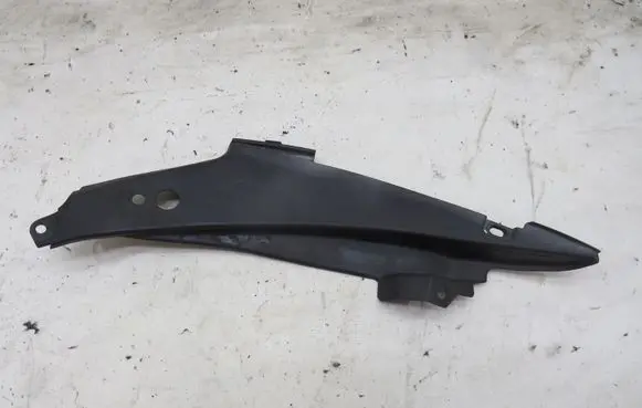 Honda Civic IX Fender end trim KRIS235789