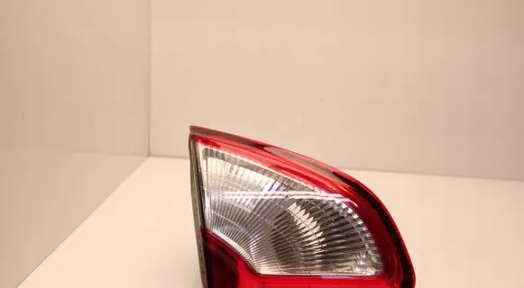 Nissan Qashqai Tailgate rear/tail lights